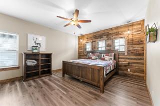 White Tail Summit home - Branson - 8