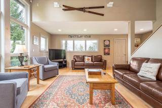 Main Street Retreat - McHenry - 6