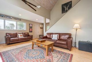 Main Street Retreat - McHenry - 5