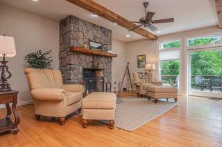 Lake Country - Swanton - 1
