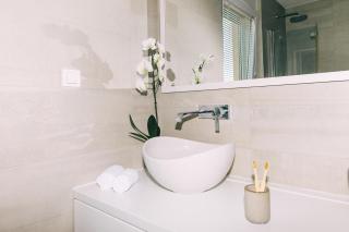 Edonia Garden Home Comfortable & stylish duplex apartment with relaxing private garden - Brodarica - 2