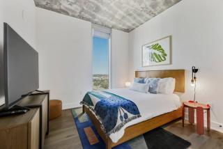 21st FL 2BD Condo-Rainey St-Best views - Austin - 6