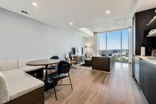 21st FL 2BD Condo-Rainey St-Best views - Austin - 4