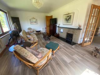 Drummond House - Pets welcome free, 3 acres of gardens, free parking - 6
