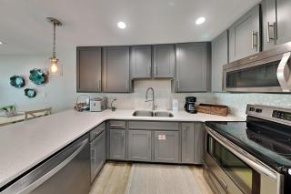 Commodores Retreat #205 - 4