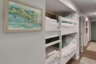 Commodores Retreat #205 - 3