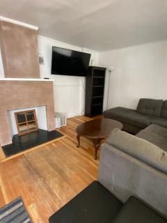Nautical Beach Apartments - Hampton - 6