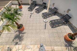 Apartments Gerta with Terrace - Baška - 3