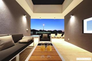 Beautiful Villa In Kraj, Pasman Island With Outdoor Swimming Pool, Wifi And 3 Bedrooms - Ugrinići - 4