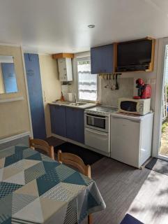 Mobilhome vacances été Ile d'Oléron La Cotinière camping 3 étoiles prêt de 2 vélos inclus piscine et plage à 200m - La Cotinière - 6