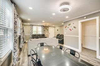 1 Mi to Broadway at the Beach Home with Porch! - Myrtle Beach - 4