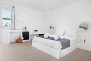 VOCA HOTEL & SUITES - 3