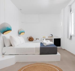 VOCA HOTEL & SUITES - 8