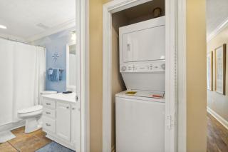 Seaspray Hideaway Sleeps 8 Pools Beach Access - Panama City Beach - 2