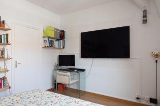 Spacious cocoon in the Marais - París - 4