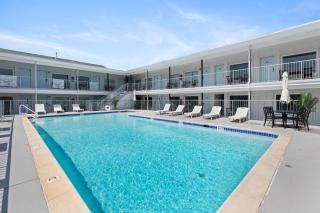 The Beach House - 4
