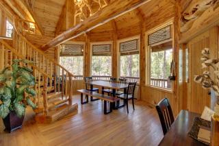 Fire Pit and Hot Tub Lakeside Cabin on 2 Acres! - Pinetop-Lakeside - 3