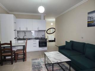 4 Seasons Apartment - Lezhë - 1