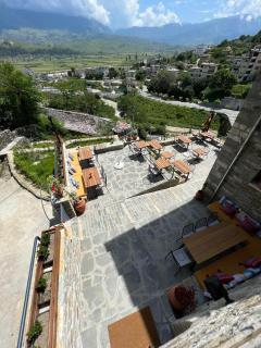 The Stone Sky Hotel - Gjirokastër - 3