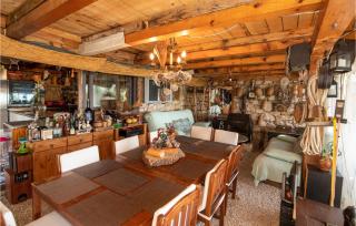 1 Bedroom Stunning Apartment In Komarna - Klek - 5