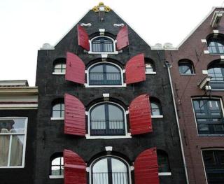 Crown Guesthouse Amsterdam - Amsterdam - 0