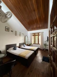 BelleVue Home Stay - Shillong - 8