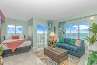 Luxurious Oceanfront Queen Suite - Fully Renovated! Palace Resort 1203 - Myrtle Beach - 7