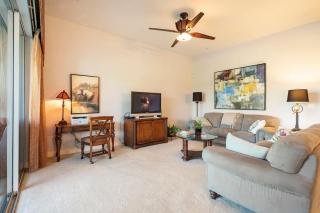 Luxury condo near Wiggins pass beach & park - 2