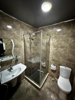Hotel Brighton - Batumi - 2