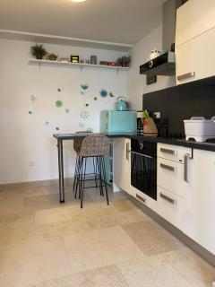 Apartment Paris - Njivice - 3
