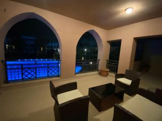 Lovely first floor tow bed rooms overviewing circular pool in Talabay Aqaba - Aqaba - 8