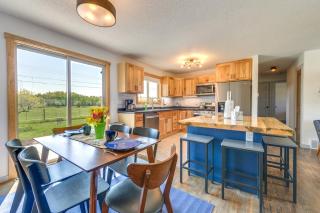 Family-Friendly Lander Home Rental Yard, Patio! - 4