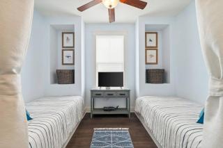 Resort-style pool 3min to beach. Family friendly. Private parking. Fenced-in backyard - Santa Rosa Beach - 8