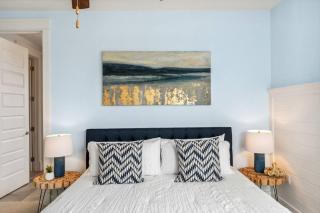 Resort-style pool 3min to beach. Family friendly. Private parking. Fenced-in backyard - Santa Rosa Beach - 2