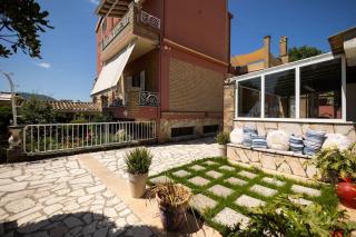 Paradiso Apartments - 9