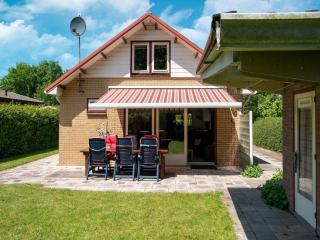 Holiday home with shared pool - Baarland - 2
