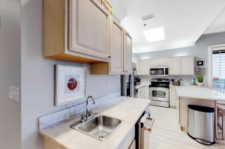 Phoenix VI 115 - Orange Beach - 3