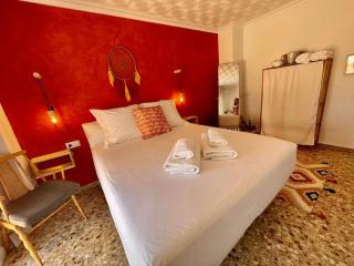 Mountain Retreat with stunning terrace views - Pedralba - 5