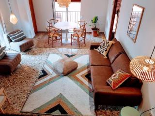 Mountain Retreat with stunning terrace views - Pedralba - 7