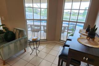 Pool Waterfront Lake 12 PPL Gorgeous - Riverview - 3