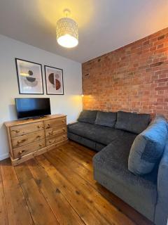 Red Brick House - 3