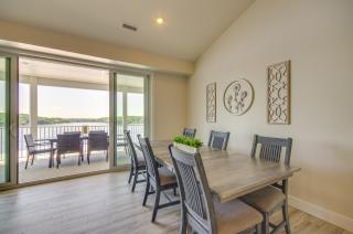 Lake Views and Pool Access Ozarks Condo! - Rocky Mount - 5