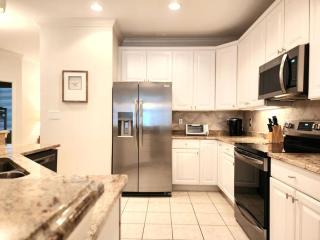Sunset Island Luxury 3BR Unit – Free Linen Package - Ocean City - 6