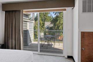 Best Western Wesley Inn & Suites - Gig Harbor - 2