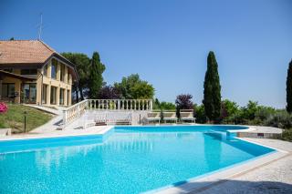 Villa Rolls - Porzione di Villa con piscina,giardino e parcheggi - Riccione - 5