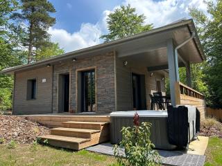 Évasion luxueuse avec spa privatif, golf et activités pour tous au Chambon-sur-Lignon - FR-1-582-369 - Le Chambon-sur-Lignon - 0