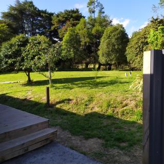 Akatarawa Valley Retreat a Cosy Two Bedroom Guest Suite - 3
