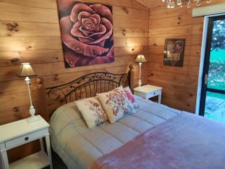 Akatarawa Valley Retreat a Cosy Two Bedroom Guest Suite - 6