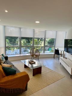 Novíssimo Apartamento à Beira-Mar - 8