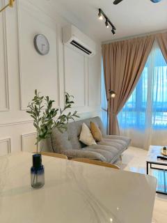Netflix Two Bedroom Troika Kota Bharu Homestay 118 - Kota Bharu - 5